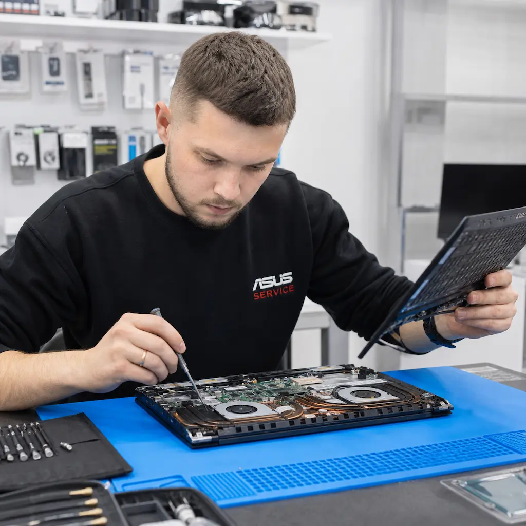 заменить клавиатуру на ноутбуке Asus в Саратове