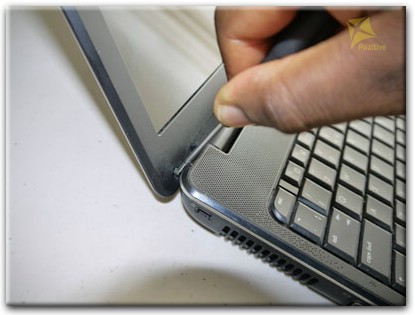 Замена экрана ноутбука Compaq в Саратове